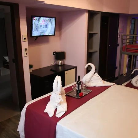 Dolce Bed & Breakfast Naples